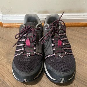 Women’s Columbia Hiking Waterproof Shoes